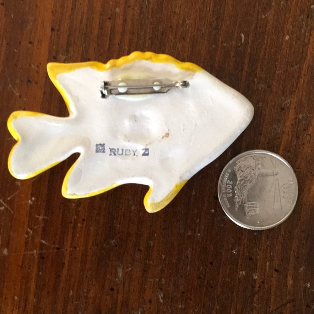 FISH PIN - Picture 2 of 2